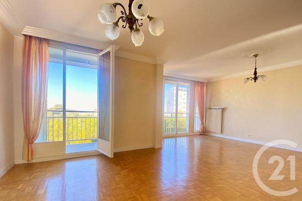Appartement T5 à vendre  5 pièces - 102 m2 ST ETIENNE - 42