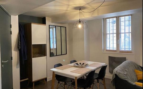 Appartement à vendre    2 pièces • 40,25 m2 Avignon