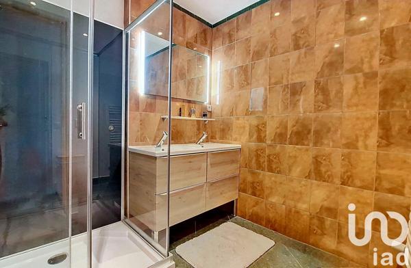 Maison 5 pièces de 100 m² à Noisy-le-Grand (93160)