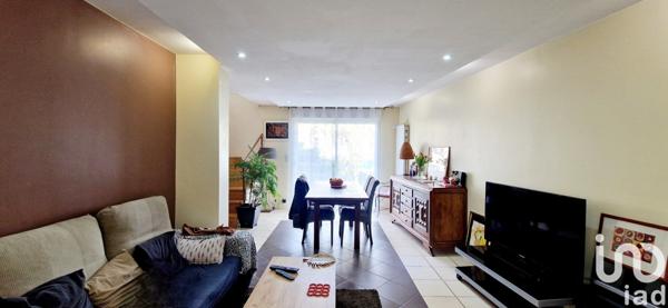 Maison 5 pièces de 100 m² à Noisy-le-Grand (93160)