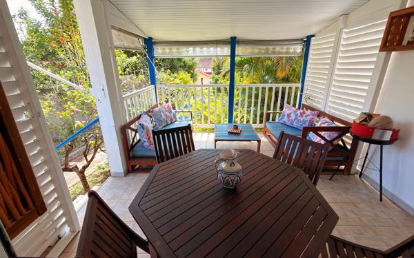 Appartement à vendre    2 pièces •  Les Trois-Îlets