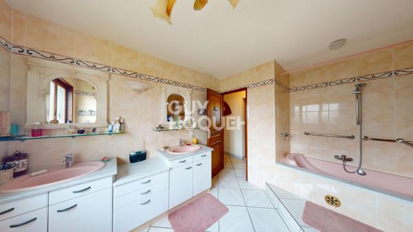 Charmante Maison 4 chambres avec Jardin - Vue Montagnes