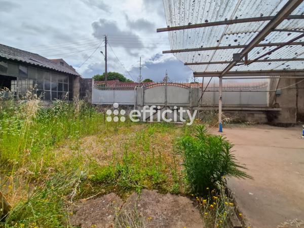 Maison
         7 pièces
        - 211 m² Exclusivité 314 900 € *
