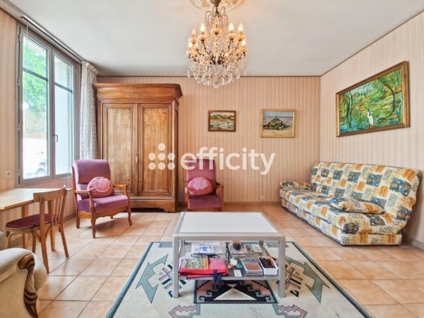 Maison
         7 pièces
        - 211 m² Exclusivité 314 900 € *