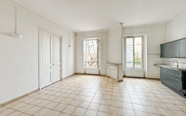 Appartement à vendre    4 pièces • 84,28 m2 Antibes