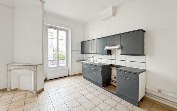 Appartement à vendre    4 pièces • 84,28 m2 Antibes