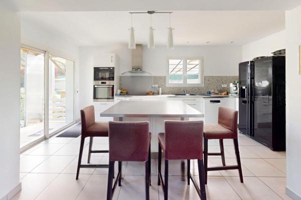 Septèmes-les-Vallons (13240) Maison T4 130m2 + T2 de 57m2 indépendant sur un terrain de 980m2