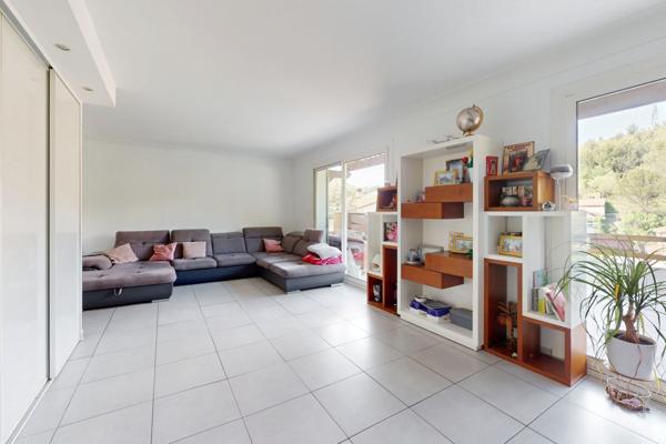 Septèmes-les-Vallons (13240) Maison T4 130m2 + T2 de 57m2 indépendant sur un terrain de 980m2