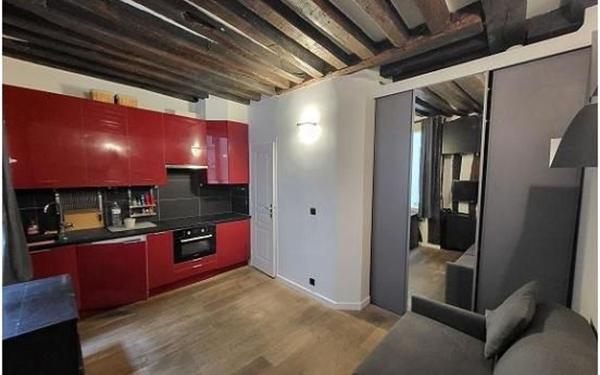 Appartement à vendre    1 pièce • 17,68 m2 Paris 3