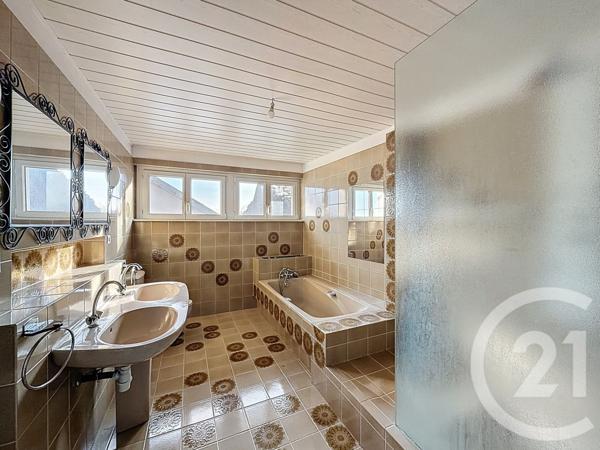 Maison à vendre  10 pièces - 292,95 m2 VIEUX CHARMONT - 25