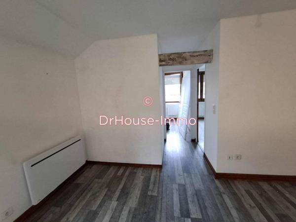 Maison à louer 3 pièces de 75 m²