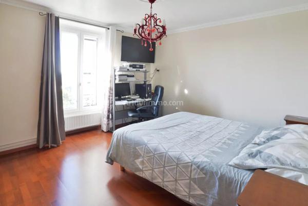 Vente Maison 7 pièces 150 m2 à Villeneuve-Saint-Georges