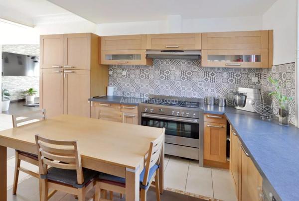 Vente Maison 7 pièces 150 m2 à Villeneuve-Saint-Georges