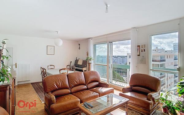 Appartement à vendre    5 pièces • 99,76 m2 Nantes