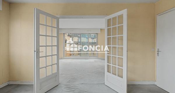 À vendre Appartement 2 pièces 55.33 m² - Paris 75015