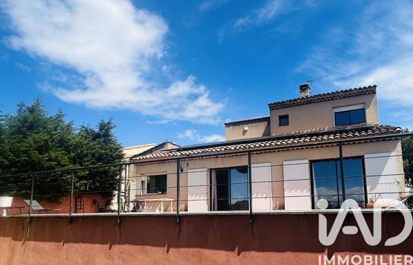 Maison à vendre 6 pièces 148 m² Salon-de-Provence