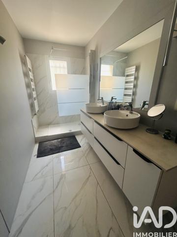 Maison à vendre 6 pièces 148 m² Salon-de-Provence