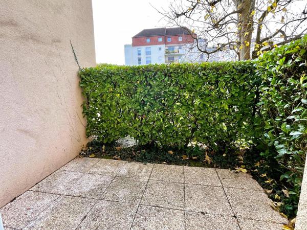 Studio dans résidence sécurisée avec pisine