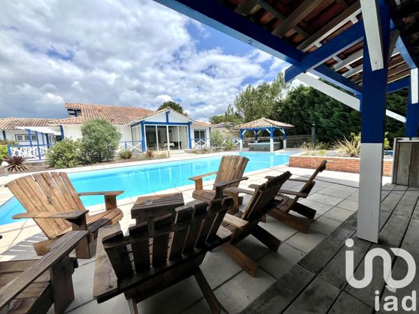 Maison à vendre 11 pièces 256 m² Saint-Paul-lès-Dax