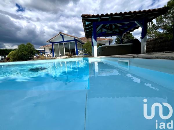 Maison à vendre 11 pièces 256 m² Saint-Paul-lès-Dax