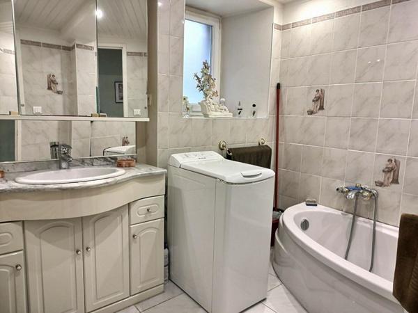 Maison Amazy 4 pièces 131 m2 90 000