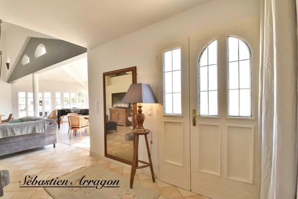 Villa contemporaine avec piscine sur 3 hectares – Aux portes de Villeneuve-sur-Lot - Lot et Garonne