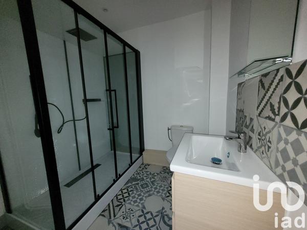 Appartement 3 pièces de 61 m² à Saint-Étienne (42000)