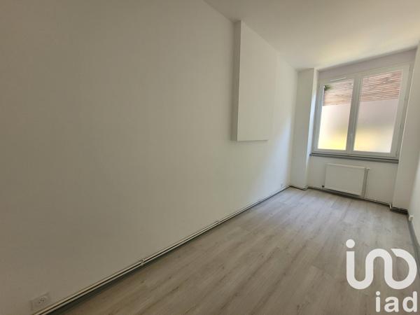 Appartement 3 pièces de 61 m² à Saint-Étienne (42000)