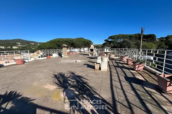 Appartement avec toit terrasse à réinventer