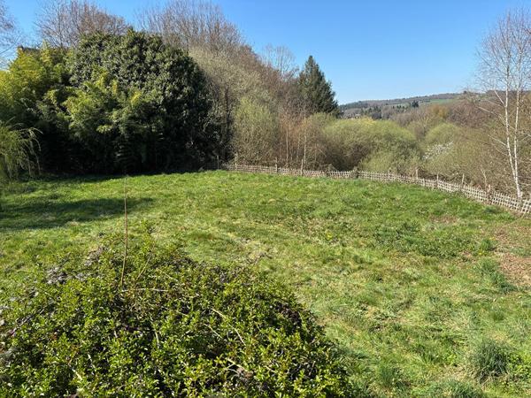 Local Commercial
         8 pièces
        - 250 m²