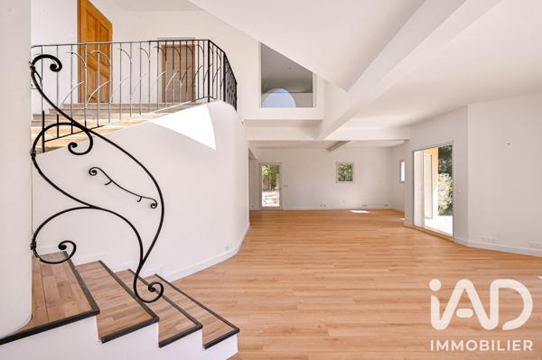 Maison à vendre 5 pièces 170 m² Bandol