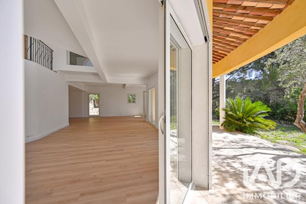 Maison à vendre 5 pièces 170 m² Bandol