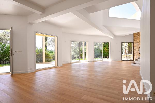 Maison à vendre 5 pièces 170 m² Bandol