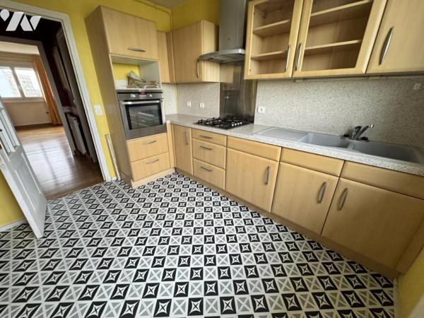 Appartement F4 de 80 m² avec une cave