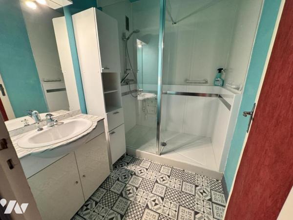 Appartement F4 de 80 m² avec une cave