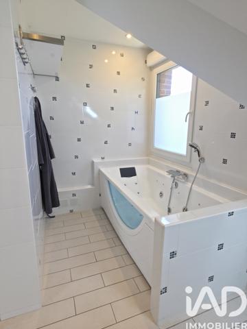 Maison à vendre 5 pièces 176 m² Wasquehal