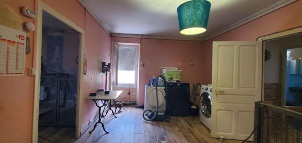 APPARTEMENT 6 PIÈCES
