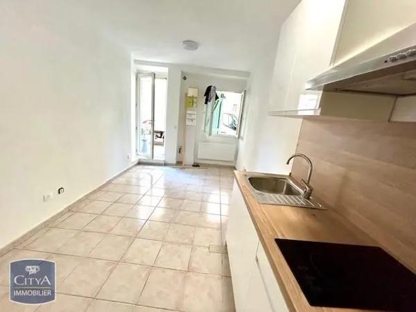 Appartement à louer 1 pièce 26.4m² Gardanne (13120)