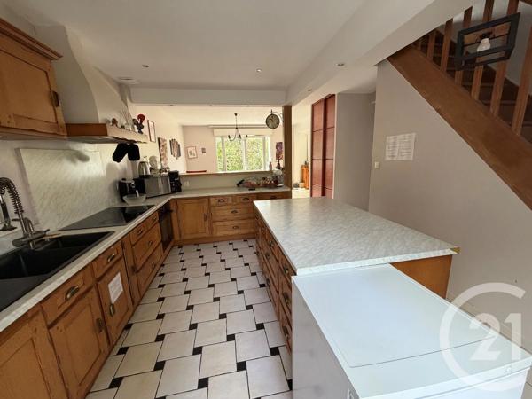 Maison à vendre  8 pièces - 142,47 m 2   CERGY  - 95