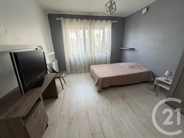 Maison à vendre  8 pièces - 142,47 m 2   CERGY  - 95