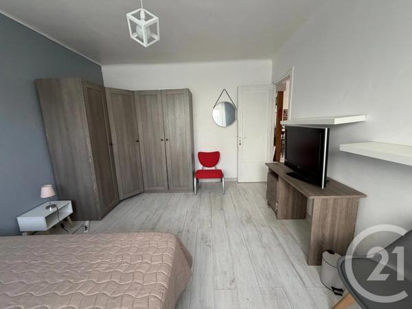 Maison à vendre  8 pièces - 142,47 m 2   CERGY  - 95
