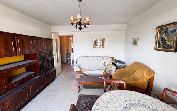 Appartement à vendre    2 pièces • 48 m2 Cannes