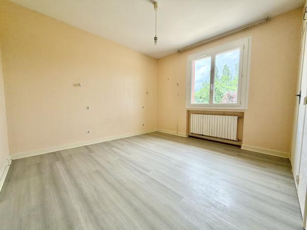 Maison 3 chambres avec garage et grand jardin Saint-Sylvestre-sur-Lot (47140)