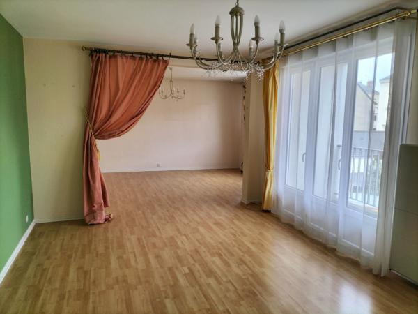 Appartement 3 pièce(s) 1 chambre(s) 80 m²