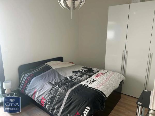 Appartement à louer 2 pièces 38.9m² Tours (37100)