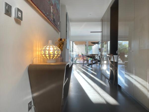 Vente Maison La Rochelle 1 174 000 € HAI - 150 m2 - Réf. 695-TERREETMER17_695