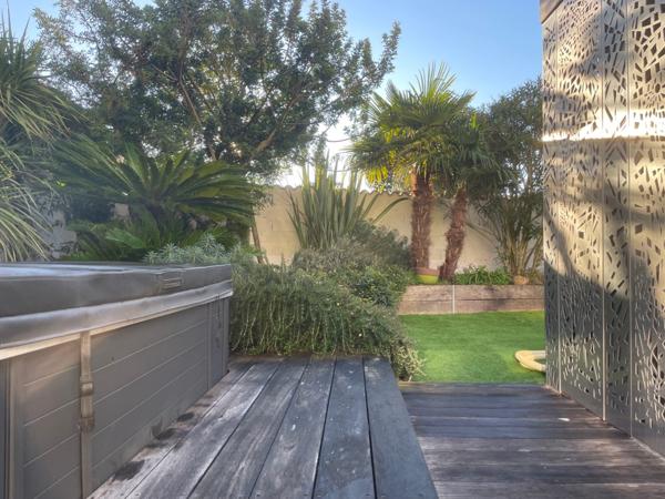 Vente Maison La Rochelle 1 174 000 € HAI - 150 m2 - Réf. 695-TERREETMER17_695