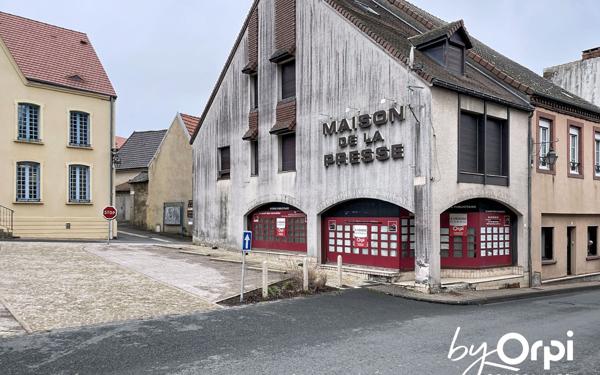 Maison à vendre    5 pièces •  Montaigut