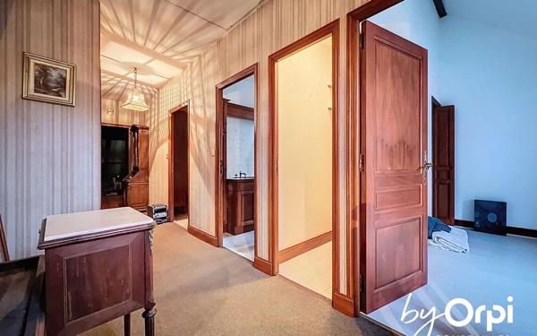 Maison à vendre    5 pièces •  Montaigut