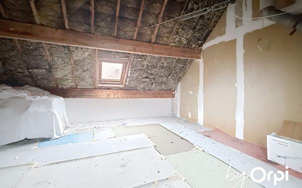 Maison à vendre    5 pièces •  Montaigut